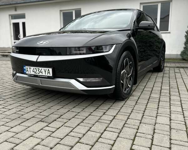 Черный Хендай Ioniq 5, объемом двигателя 0 л и пробегом 70 тыс. км за 23500 $, фото 6 на Automoto.ua