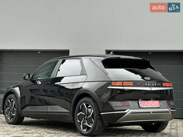 Черный Хендай Ioniq 5, объемом двигателя 0 л и пробегом 156 тыс. км за 22999 $, фото 35 на Automoto.ua