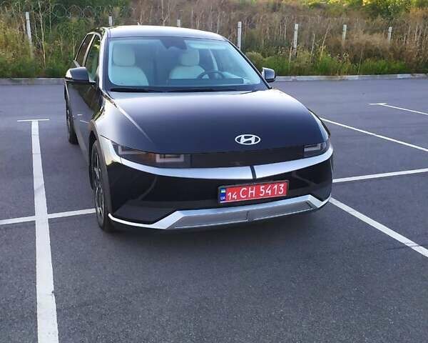 Чорний Хендай Ioniq 5, об'ємом двигуна 0 л та пробігом 34 тис. км за 27500 $, фото 5 на Automoto.ua