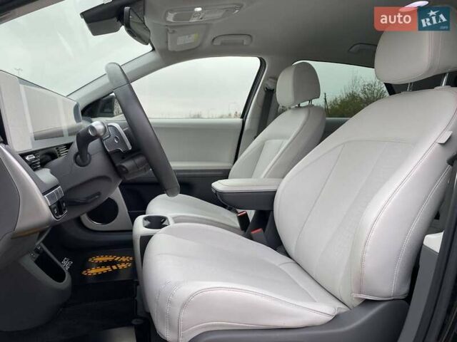 Чорний Хендай Ioniq 5, об'ємом двигуна 0 л та пробігом 34 тис. км за 25990 $, фото 11 на Automoto.ua