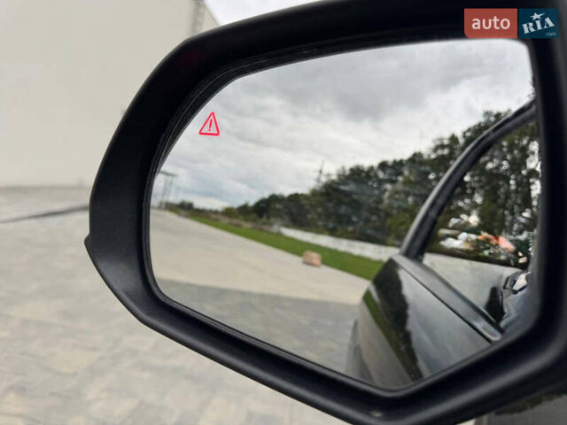 Черный Хендай Ioniq 5, объемом двигателя 0 л и пробегом 113 тыс. км за 24995 $, фото 11 на Automoto.ua