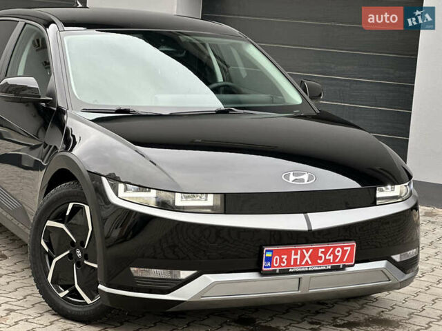 Черный Хендай Ioniq 5, объемом двигателя 0 л и пробегом 156 тыс. км за 22999 $, фото 20 на Automoto.ua
