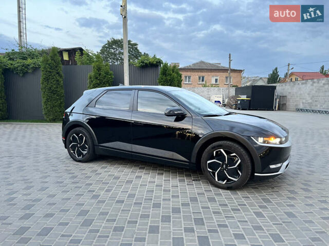 Черный Хендай Ioniq 5, объемом двигателя 0 л и пробегом 79 тыс. км за 25500 $, фото 6 на Automoto.ua
