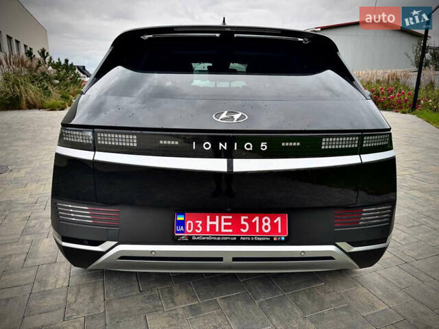 Черный Хендай Ioniq 5, объемом двигателя 0 л и пробегом 113 тыс. км за 24995 $, фото 7 на Automoto.ua