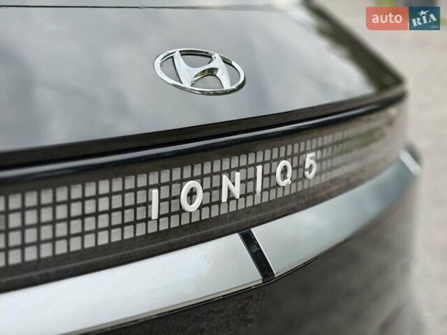 Чорний Хендай Ioniq 5, об'ємом двигуна 0 л та пробігом 34 тис. км за 28600 $, фото 8 на Automoto.ua