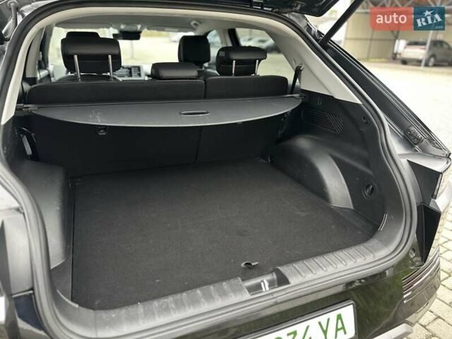 Черный Хендай Ioniq 5, объемом двигателя 0 л и пробегом 70 тыс. км за 23500 $, фото 36 на Automoto.ua