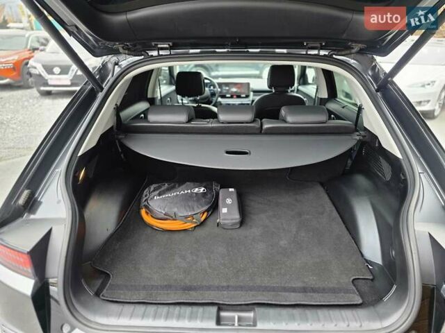 Чорний Хендай Ioniq 5, об'ємом двигуна 0 л та пробігом 91 тис. км за 25900 $, фото 45 на Automoto.ua