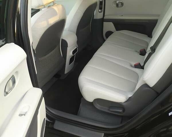 Чорний Хендай Ioniq 5, об'ємом двигуна 0 л та пробігом 34 тис. км за 27500 $, фото 45 на Automoto.ua