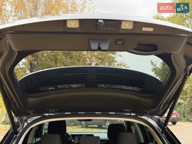 Черный Хендай Ioniq 5, объемом двигателя 0 л и пробегом 7 тыс. км за 28999 $, фото 18 на Automoto.ua