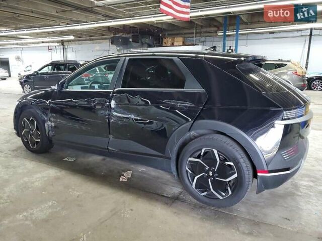 Черный Хендай Ioniq 5, объемом двигателя 0 л и пробегом 30 тыс. км за 12200 $, фото 1 на Automoto.ua