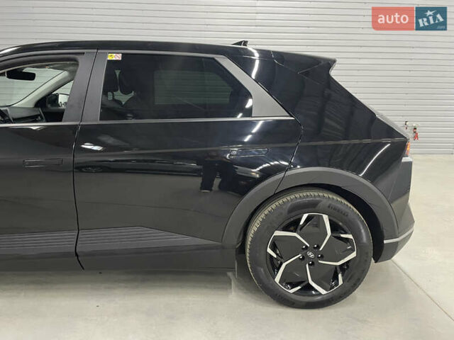 Чорний Хендай Ioniq 5, об'ємом двигуна 0 л та пробігом 75 тис. км за 26900 $, фото 11 на Automoto.ua