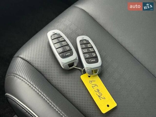 Черный Хендай Ioniq 5, объемом двигателя 0 л и пробегом 7 тыс. км за 32000 $, фото 56 на Automoto.ua