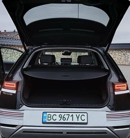 Чорний Хендай Ioniq 5, об'ємом двигуна 0 л та пробігом 33 тис. км за 25900 $, фото 26 на Automoto.ua