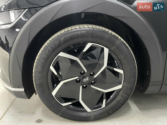 Чорний Хендай Ioniq 5, об'ємом двигуна 0 л та пробігом 75 тис. км за 26900 $, фото 27 на Automoto.ua