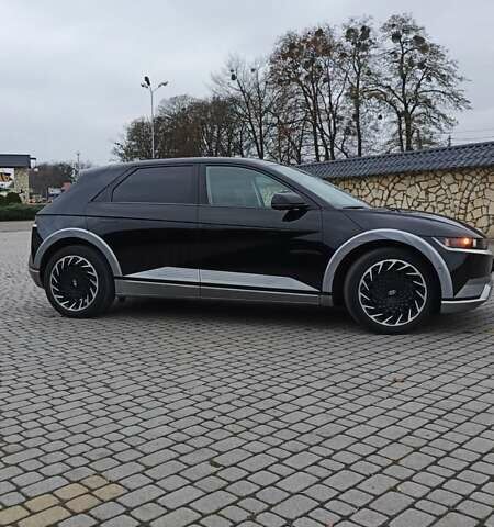 Чорний Хендай Ioniq 5, об'ємом двигуна 0 л та пробігом 33 тис. км за 25900 $, фото 5 на Automoto.ua