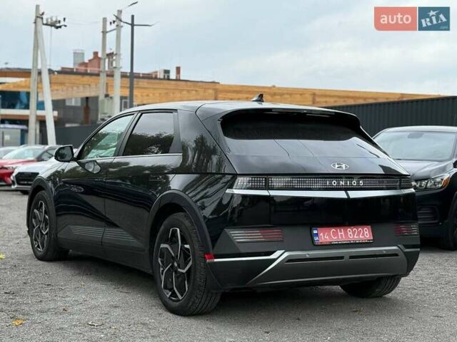 Чорний Хендай Ioniq 5, об'ємом двигуна 0 л та пробігом 7 тис. км за 27500 $, фото 2 на Automoto.ua