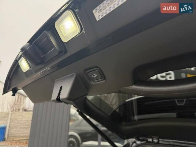 Черный Хендай Ioniq 5, объемом двигателя 0 л и пробегом 7 тыс. км за 32000 $, фото 59 на Automoto.ua