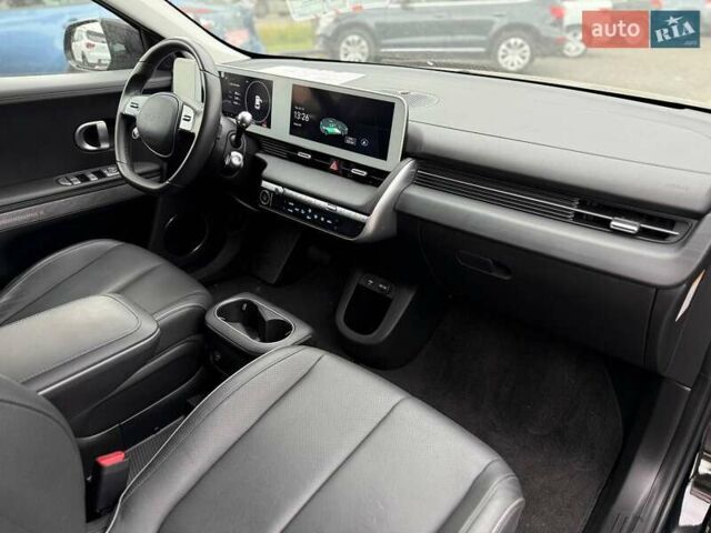 Чорний Хендай Ioniq 5, об'ємом двигуна 0 л та пробігом 7 тис. км за 27500 $, фото 24 на Automoto.ua