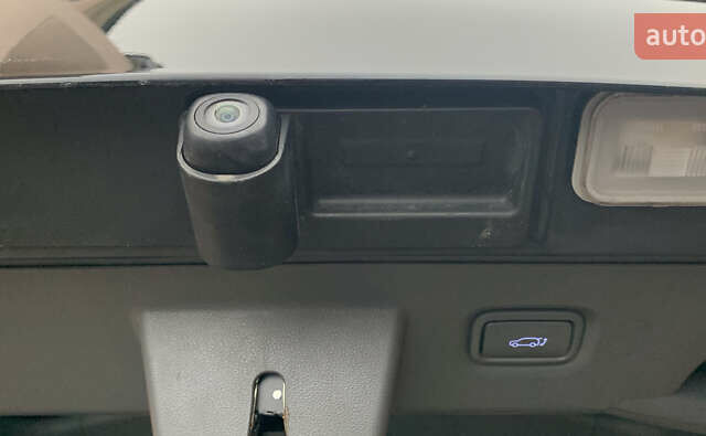 Черный Хендай Ioniq 5, объемом двигателя 0 л и пробегом 23 тыс. км за 22950 $, фото 11 на Automoto.ua