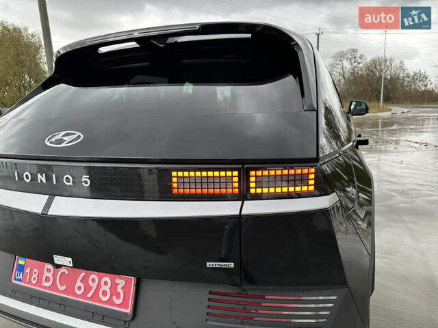 Черный Хендай Ioniq 5, объемом двигателя 0 л и пробегом 2 тыс. км за 26999 $, фото 15 на Automoto.ua