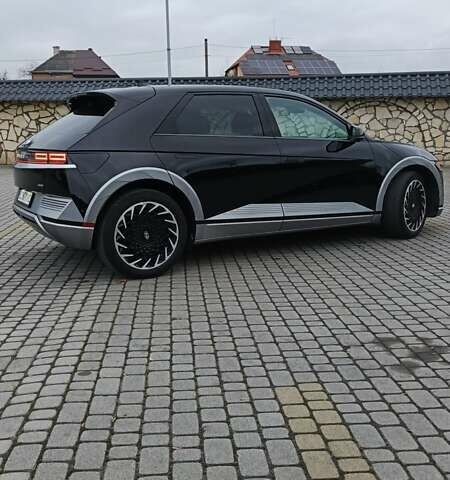 Чорний Хендай Ioniq 5, об'ємом двигуна 0 л та пробігом 33 тис. км за 25900 $, фото 10 на Automoto.ua
