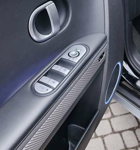 Чорний Хендай Ioniq 5, об'ємом двигуна 0 л та пробігом 33 тис. км за 25900 $, фото 28 на Automoto.ua