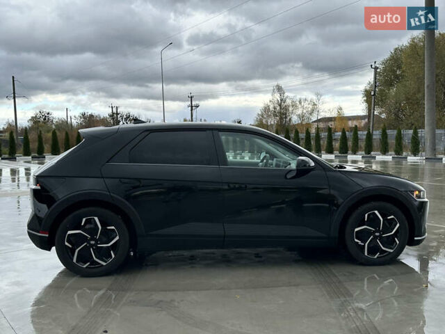 Черный Хендай Ioniq 5, объемом двигателя 0 л и пробегом 2 тыс. км за 26999 $, фото 7 на Automoto.ua