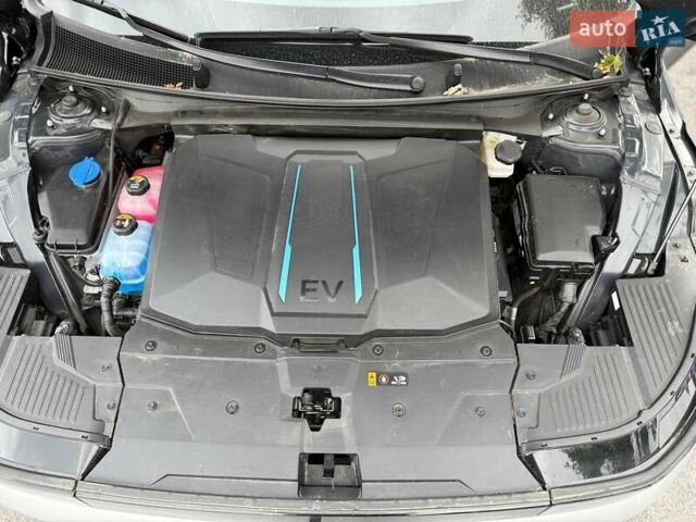 Чорний Хендай Ioniq 5, об'ємом двигуна 0 л та пробігом 7 тис. км за 27500 $, фото 7 на Automoto.ua