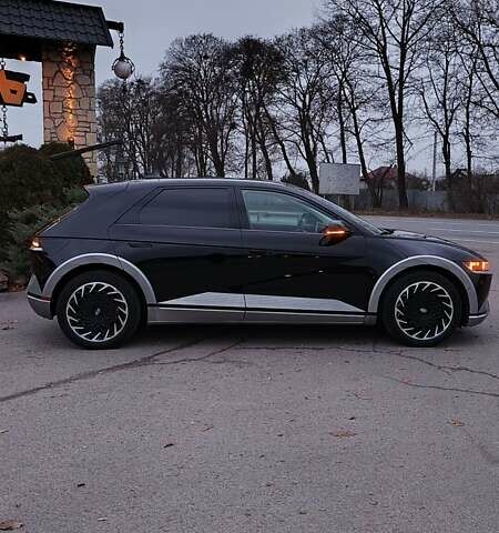Чорний Хендай Ioniq 5, об'ємом двигуна 0 л та пробігом 33 тис. км за 25900 $, фото 7 на Automoto.ua
