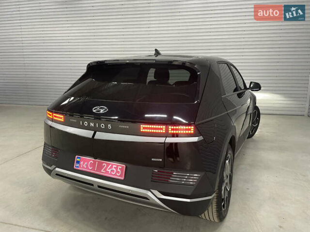 Чорний Хендай Ioniq 5, об'ємом двигуна 0 л та пробігом 75 тис. км за 26900 $, фото 8 на Automoto.ua