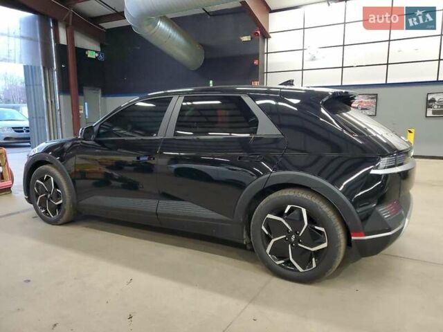 Черный Хендай Ioniq 5, объемом двигателя 0 л и пробегом 22 тыс. км за 8800 $, фото 1 на Automoto.ua