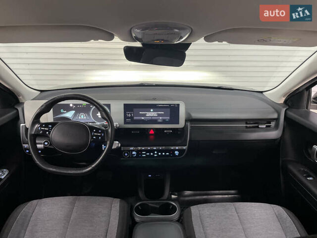 Чорний Хендай Ioniq 5, об'ємом двигуна 0 л та пробігом 75 тис. км за 26900 $, фото 55 на Automoto.ua