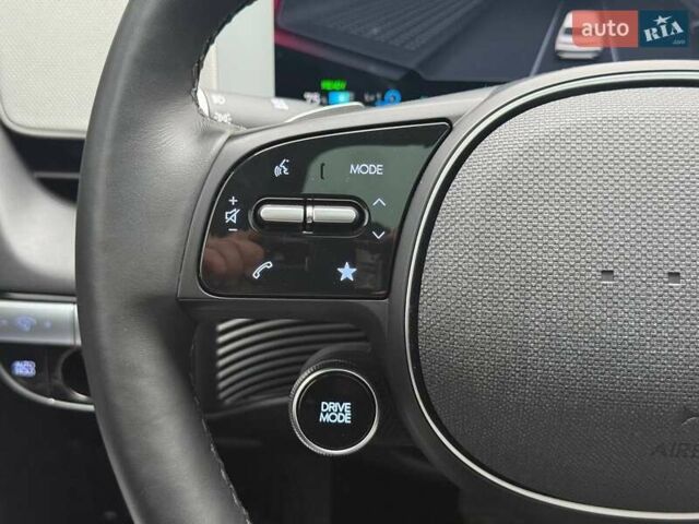 Черный Хендай Ioniq 5, объемом двигателя 0 л и пробегом 7 тыс. км за 32000 $, фото 43 на Automoto.ua