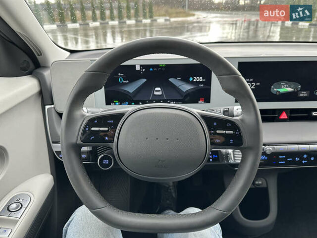 Черный Хендай Ioniq 5, объемом двигателя 0 л и пробегом 2 тыс. км за 26999 $, фото 38 на Automoto.ua