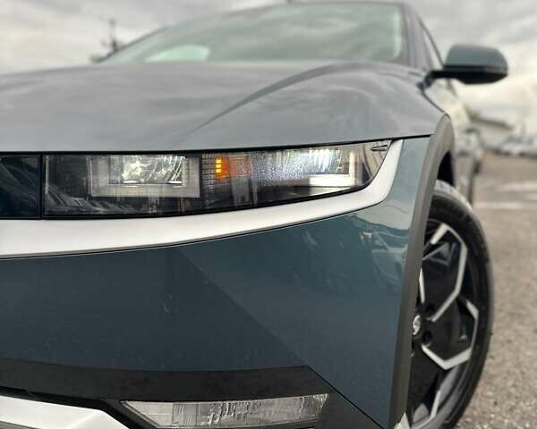 Чорний Хендай Ioniq 5, об'ємом двигуна 0 л та пробігом 36 тис. км за 25800 $, фото 2 на Automoto.ua