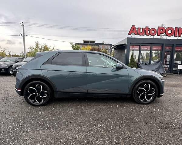 Черный Хендай Ioniq 5, объемом двигателя 0 л и пробегом 36 тыс. км за 25800 $, фото 4 на Automoto.ua