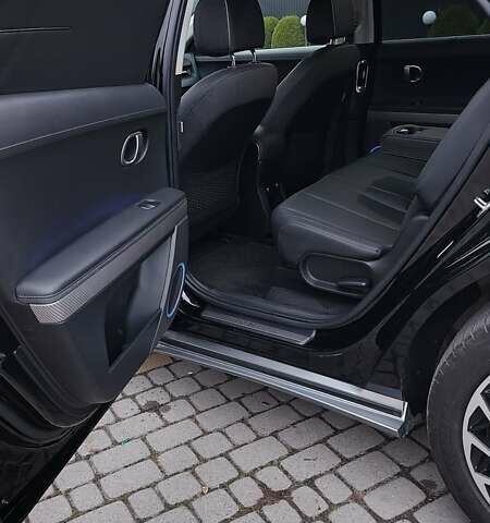 Чорний Хендай Ioniq 5, об'ємом двигуна 0 л та пробігом 33 тис. км за 25900 $, фото 30 на Automoto.ua