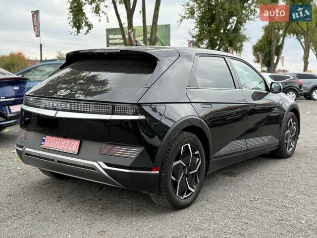 Чорний Хендай Ioniq 5, об'ємом двигуна 0 л та пробігом 7 тис. км за 27500 $, фото 4 на Automoto.ua