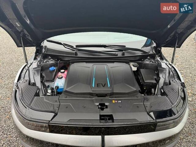 Черный Хендай Ioniq 5, объемом двигателя 0 л и пробегом 7 тыс. км за 32000 $, фото 62 на Automoto.ua