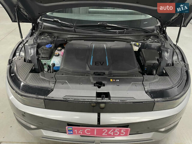 Чорний Хендай Ioniq 5, об'ємом двигуна 0 л та пробігом 75 тис. км за 26900 $, фото 34 на Automoto.ua