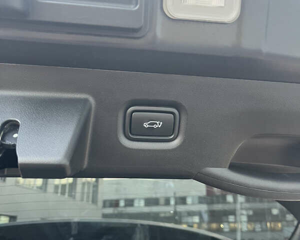 Чорний Хендай Ioniq 5, об'ємом двигуна 0 л та пробігом 34 тис. км за 24300 $, фото 12 на Automoto.ua