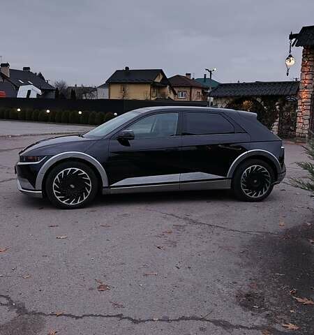 Чорний Хендай Ioniq 5, об'ємом двигуна 0 л та пробігом 33 тис. км за 25900 $, фото 4 на Automoto.ua