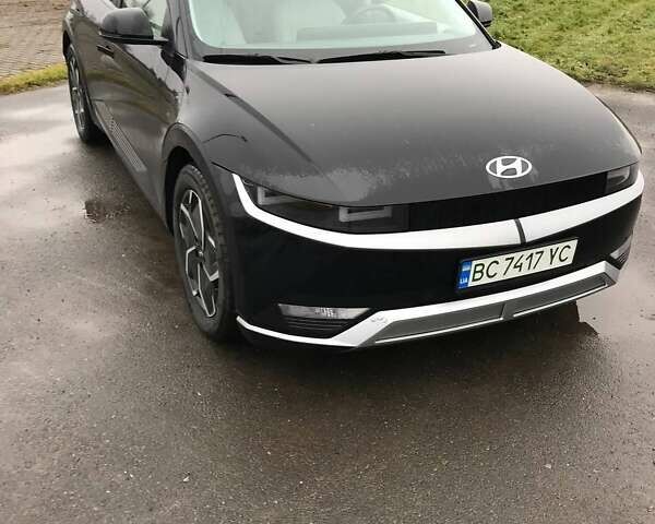Чорний Хендай Ioniq 5, об'ємом двигуна 0 л та пробігом 30 тис. км за 25900 $, фото 10 на Automoto.ua