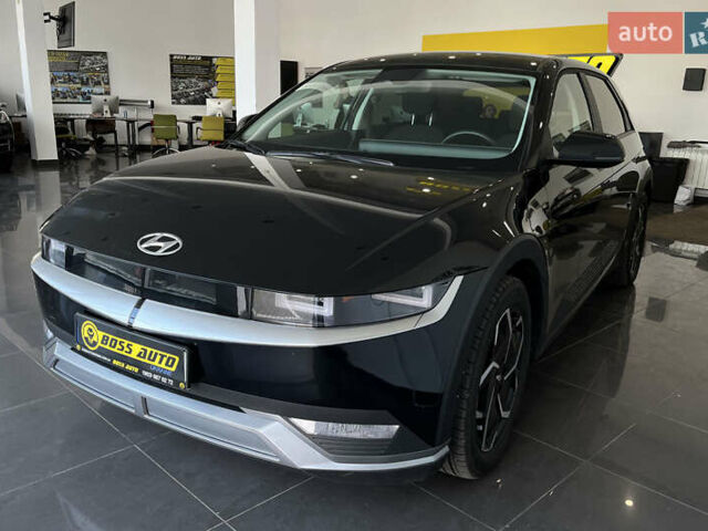 Черный Хендай Ioniq 5, объемом двигателя 0 л и пробегом 15 тыс. км за 28500 $, фото 1 на Automoto.ua