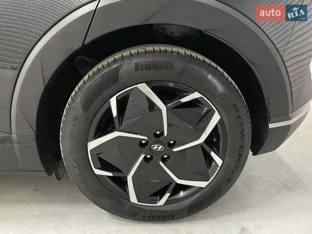 Чорний Хендай Ioniq 5, об'ємом двигуна 0 л та пробігом 75 тис. км за 26900 $, фото 28 на Automoto.ua