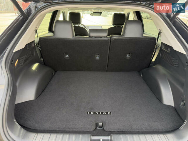 Черный Хендай Ioniq 5, объемом двигателя 0 л и пробегом 42 тыс. км за 26000 $, фото 7 на Automoto.ua