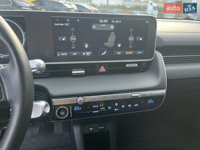 Чорний Хендай Ioniq 5, об'ємом двигуна 0 л та пробігом 34 тис. км за 24300 $, фото 8 на Automoto.ua