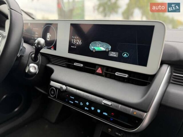 Чорний Хендай Ioniq 5, об'ємом двигуна 0 л та пробігом 7 тис. км за 27500 $, фото 22 на Automoto.ua