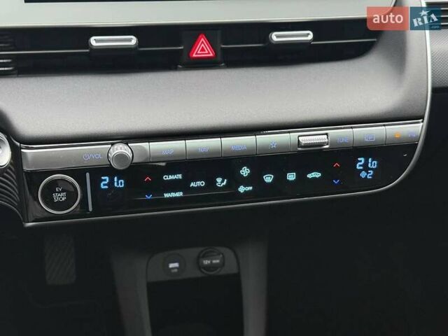 Черный Хендай Ioniq 5, объемом двигателя 0 л и пробегом 7 тыс. км за 32000 $, фото 50 на Automoto.ua