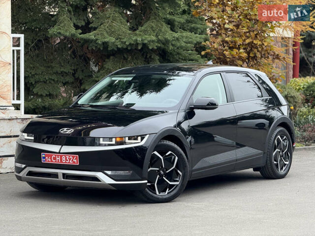 Чорний Хендай Ioniq 5, об'ємом двигуна 0 л та пробігом 7 тис. км за 28499 $, фото 4 на Automoto.ua